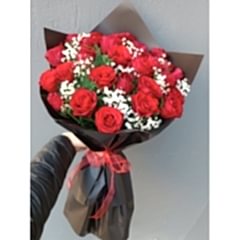 11 Adet Kırmızı Gül Buketi